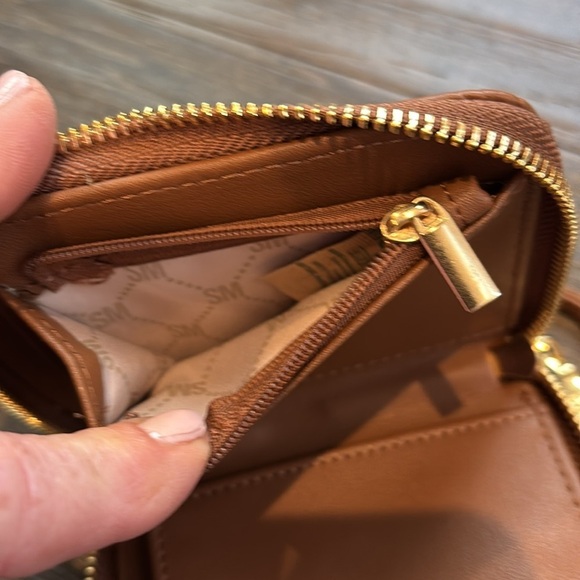 Steve Madden Be Happy Nutshell Bi-Fold Zipper Wallet on a strap - Gold Logo - Picture 8 of 14